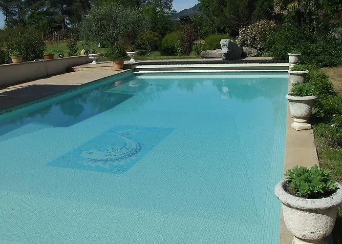 Domaine Du Planas Ardeche 3*