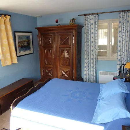 Oda ve Kahvaltı Domaine Du Planas Ardeche 3*